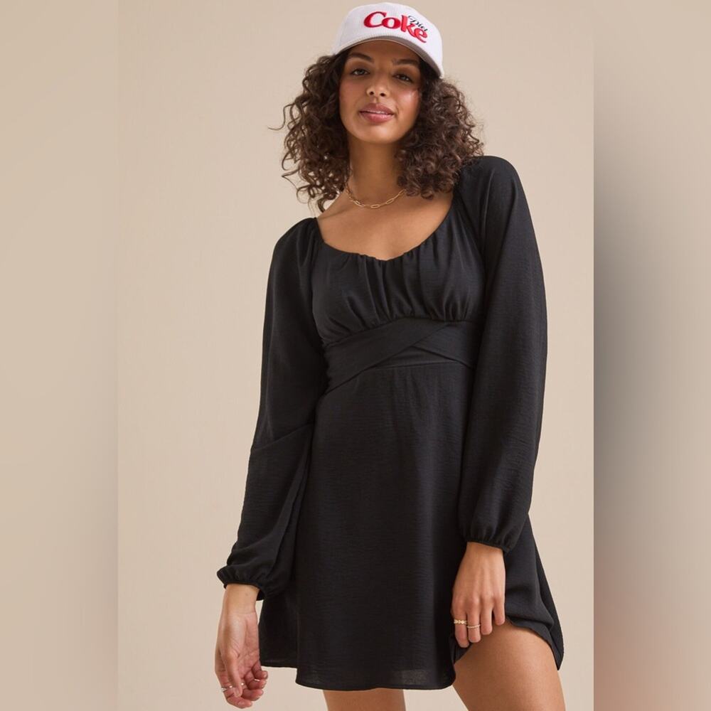 Arula Black Crossover Puff Sleeve Mini Dress Size X XL - Picture 2 of 8